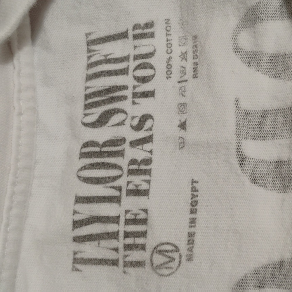 SALE! Authentic Taylor Swift The Eras Tour 2023 Shirt Sz.M (X-67 CRATE) - Picture 10 of 11